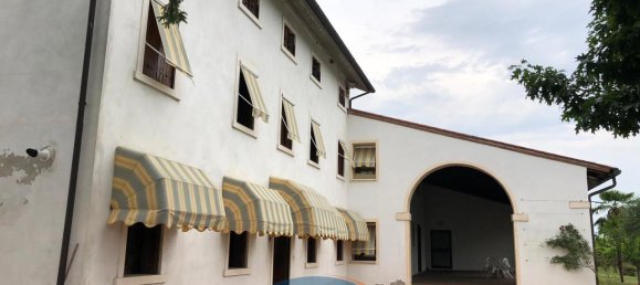 Вилла с 8 комнатами в Монтегальда, Италия № 174723 9