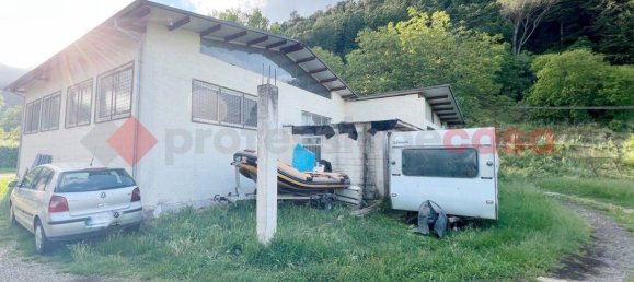 Склад с 3 комнатами в Греччо, Италия № 348332 8