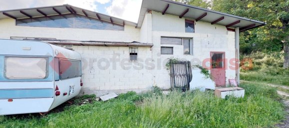 Склад с 3 комнатами в Греччо, Италия № 348332 3