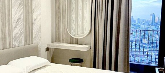 Кондоминиум  с 2 спальнями в Дин Даенг, Таиланд № 13254 3