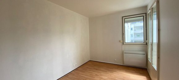 3 bedrooms Apartment in Chantilly, France No. 61713 4