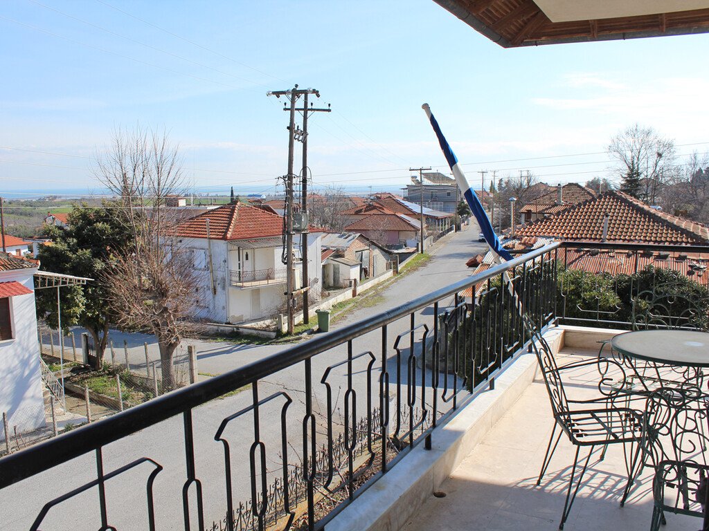 Коммерческая недвижимость с 4 спальнями в Пиерия, Греция № 3246