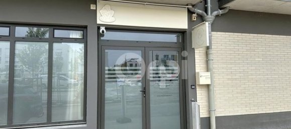 Casa de 5 dormitorios en Compiegne, France No. 301549 2