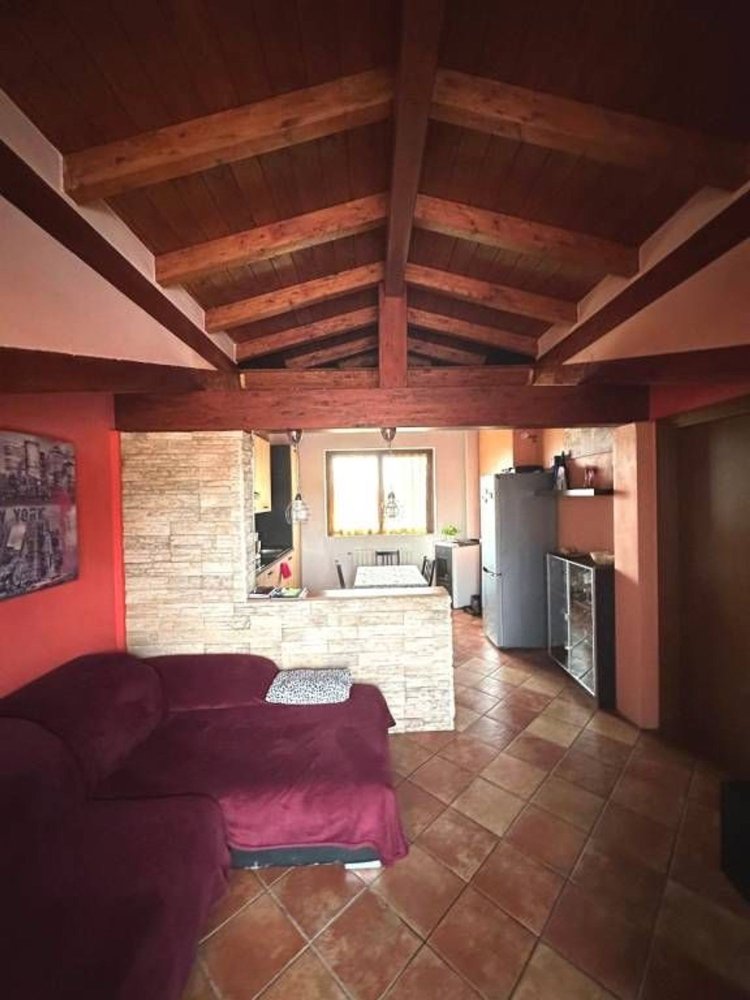 Apartamento de 3 divisões em Terno d'Isola, Italy N.º 186617