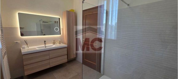 Casa de 3 dormitorios en Rubiera, Italy No. 269555 24