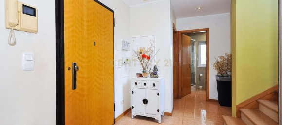 4 bedrooms Villa in Almada, Portugal No. 134204 10