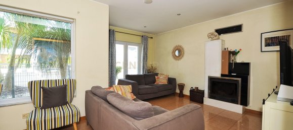 4 bedrooms Villa in Almada, Portugal No. 134204 5