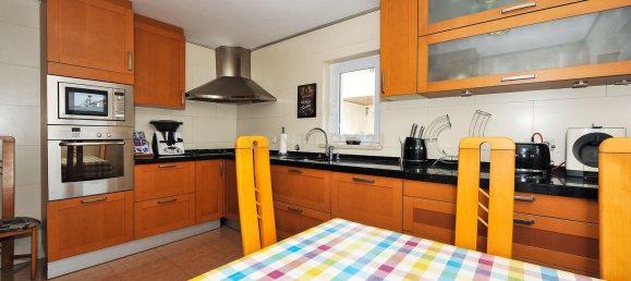 4 bedrooms Villa in Almada, Portugal No. 134204 17