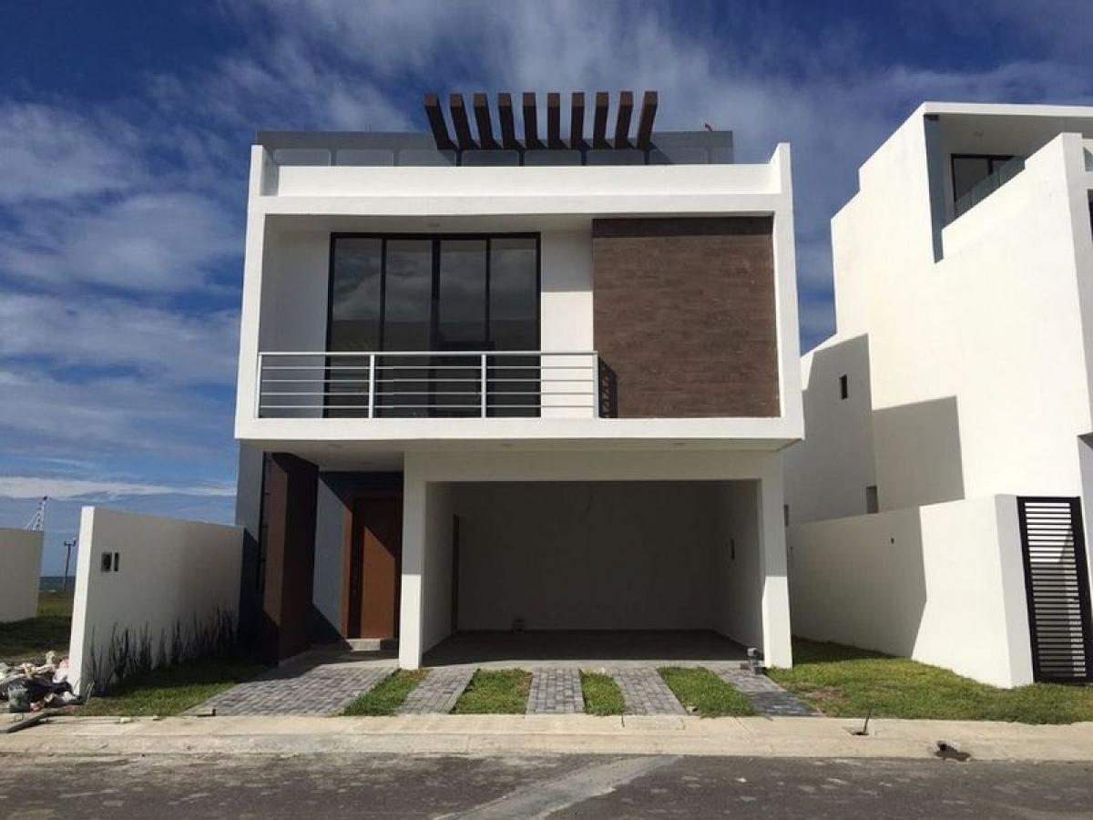 3 bedrooms House in Veracruz, Mexico No. 218740