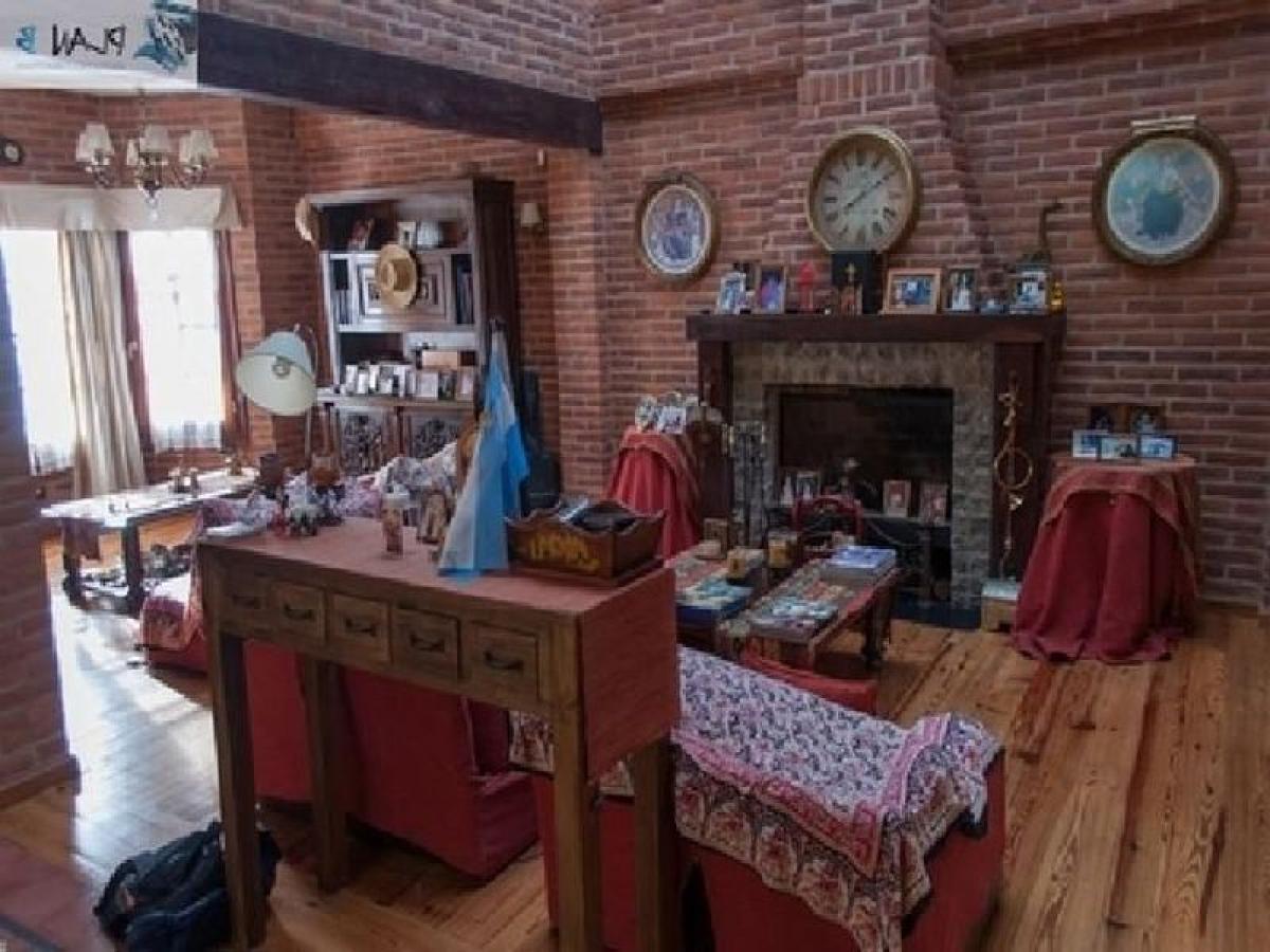 Дом с 3 спальнями в Буэнос-Айрес, Аргентина № 97083