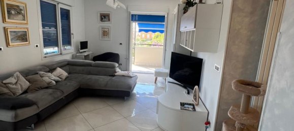 5 rooms Apartment in Taggia, Italy No. 103773 8