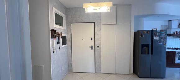 5 rooms Apartment in Taggia, Italy No. 103773 2