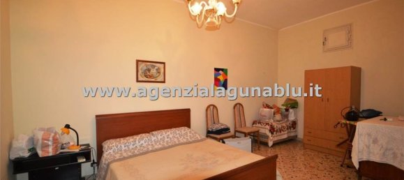 Edificio de 4 dormitorios en Mazara del Vallo, Italy No. 165475 13