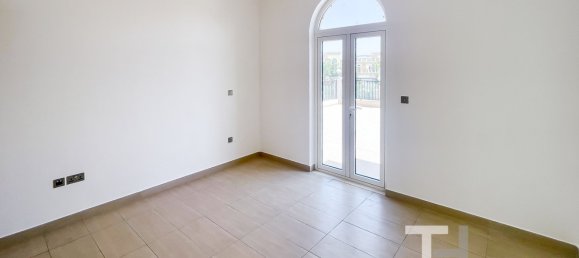 4 bedrooms Villa in Jumeirah Park, UAE No. 28489 11