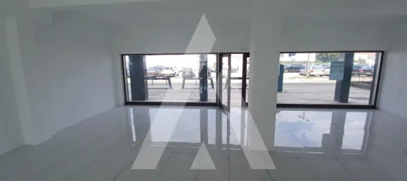 عقار تجاري في Aveiro, Portugal 334متر مربع رقم 81165 2