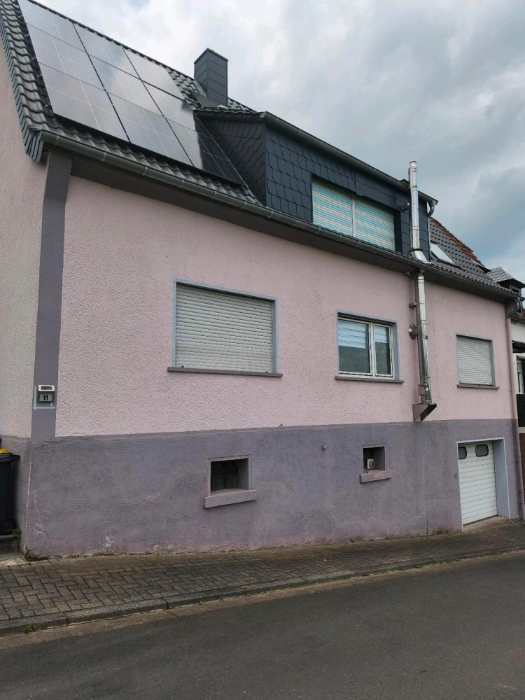 Adosado de 3 dormitorios en Sankt Wendel, Germany No. 221053