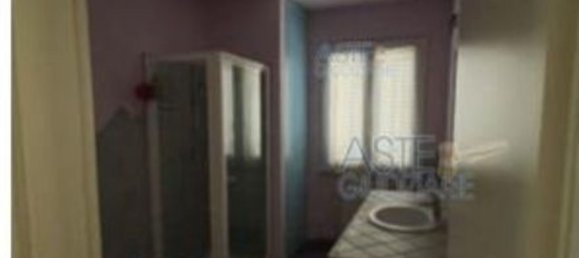 Квартира с 3 комнатами в Озимо, Италия № 280177 17