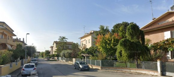 Квартира с 3 комнатами в Озимо, Италия № 280177 2