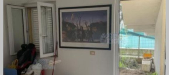 Квартира с 3 комнатами в Озимо, Италия № 280177 25