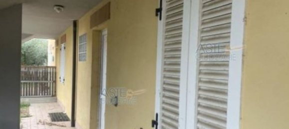 Квартира с 3 комнатами в Озимо, Италия № 280177 9