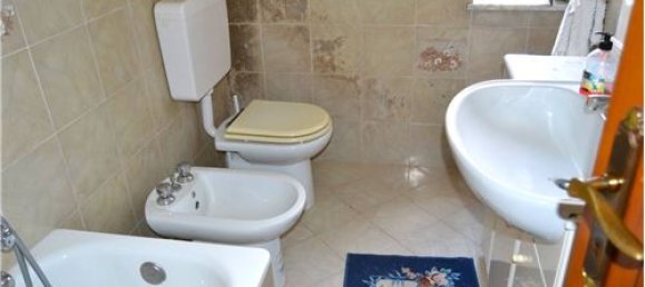 4 bedrooms Apartment in Rezzoaglio, Italy No. 279172 22