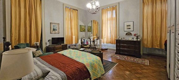 5 rooms Apartment in Casale Monferrato, Italy No. 273140 8