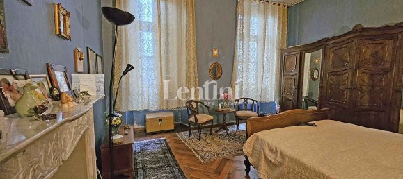 5 rooms Apartment in Casale Monferrato, Italy No. 273140 9