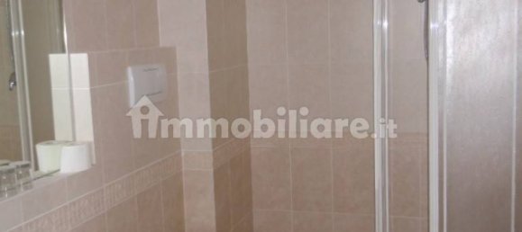 Gewerbliche Immobilie in Porto San Giorgio, Italy 125m², Nr. 202203 9