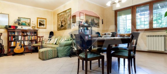 2 Schlafzimmer Wohnung in Rome, Italy, Nr. 347997 5