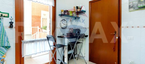 2 Schlafzimmer Wohnung in Rome, Italy, Nr. 347997 10