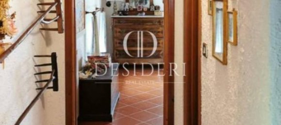 5 rooms Villa in Villa Collemandina, Italy No. 23347 2