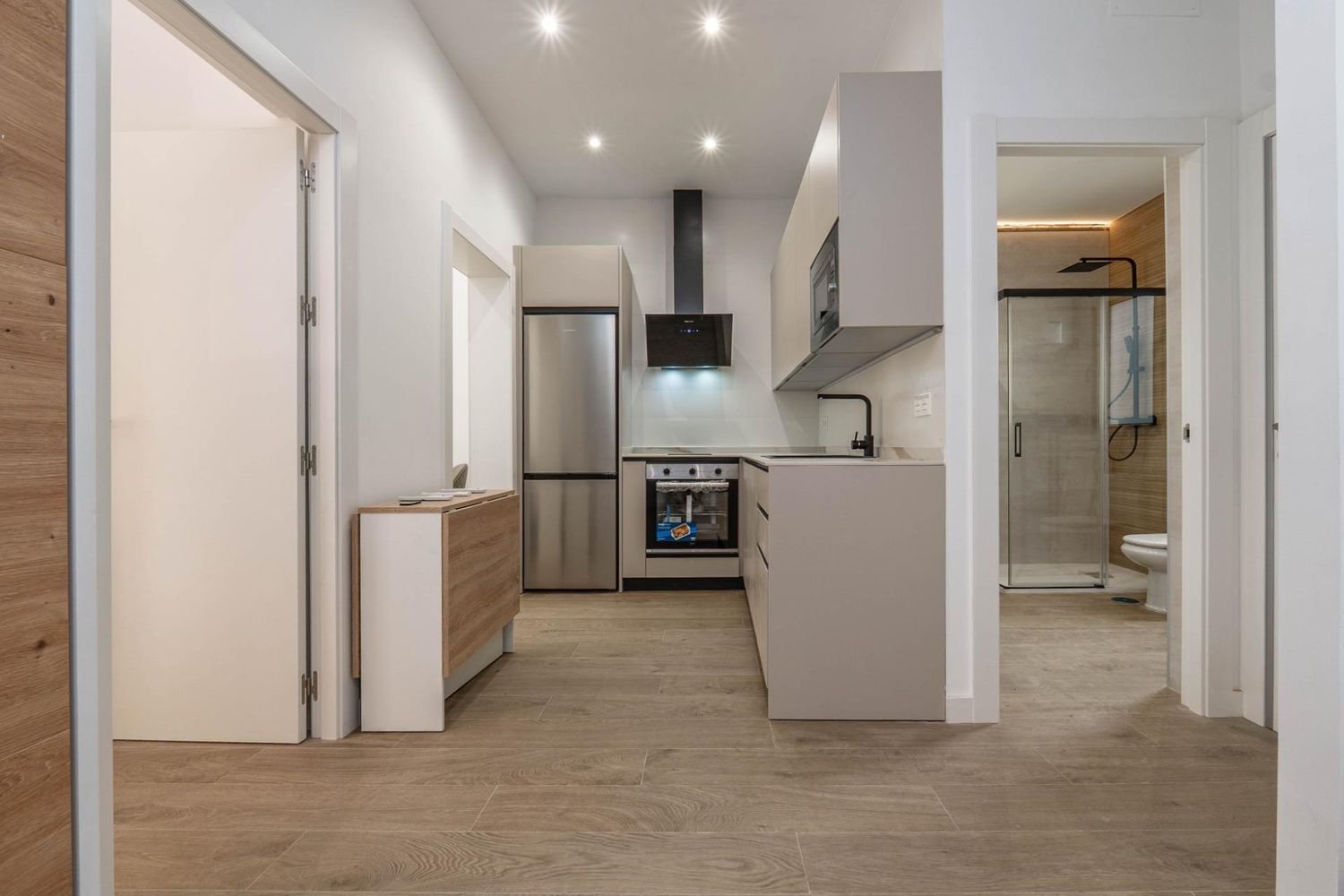 2 bedrooms Apartment in Granada, Spain No. 137055