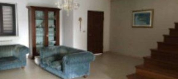 Дом с 3 комнатами в Campi Salentina, Италия № 181249 25