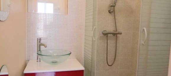 Apartamento de 2 dormitorios en Riom, France No. 52891 14