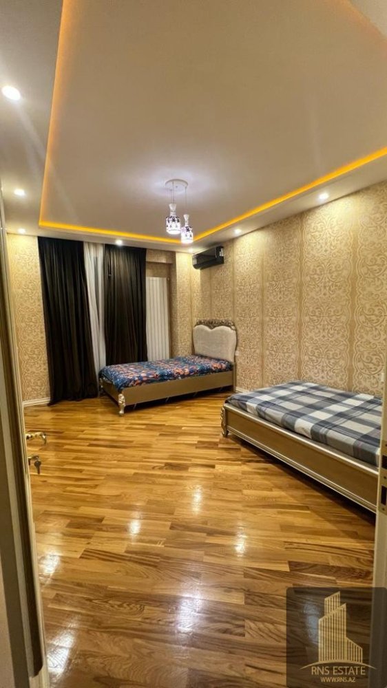 Квартира с 3 спальнями в Ясамальский район, Азербайджан № 2032