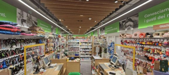 445m² Commercial property in Nonantola, Italy No. 372512 15