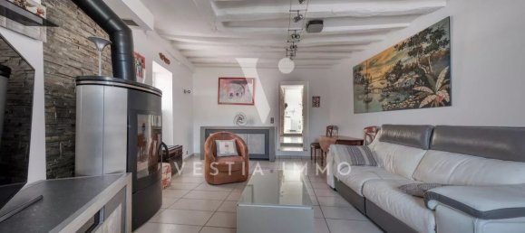 2 bedrooms Townhouse in Essonne, France No. 285719 2