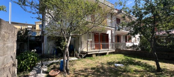 2 rooms Apartment in Calvanico, Italy No. 292549 2