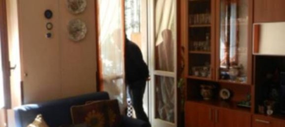 3 bedrooms Apartment in Potenza, Italy No. 376169 2