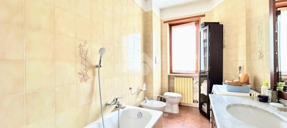 3 rooms Apartment in La Loggia, Italy No. 134344 14