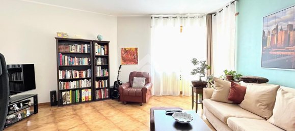 3 rooms Apartment in La Loggia, Italy No. 134344 2
