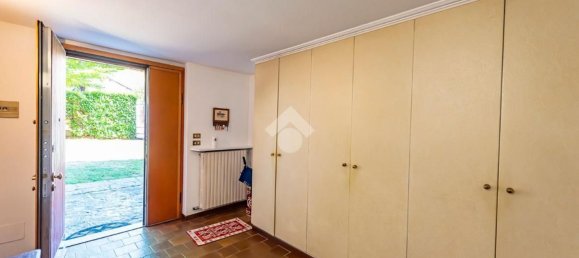 5 rooms House in Arese, Italy No. 267984 36