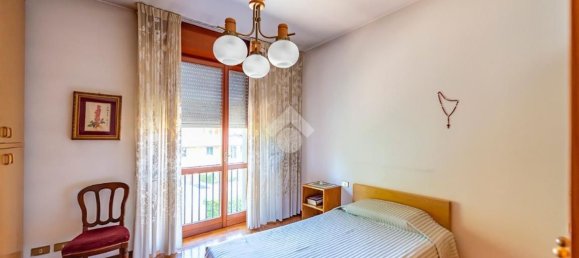 5 rooms House in Arese, Italy No. 267984 16