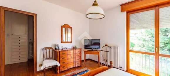 5 rooms House in Arese, Italy No. 267984 24
