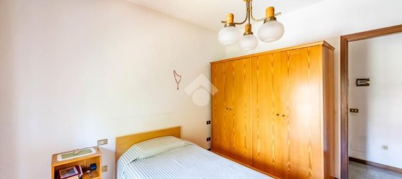 5 rooms House in Arese, Italy No. 267984 17