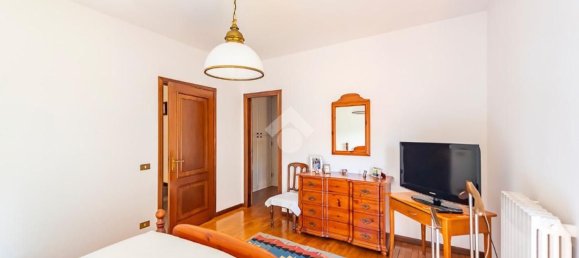 5 rooms House in Arese, Italy No. 267984 22