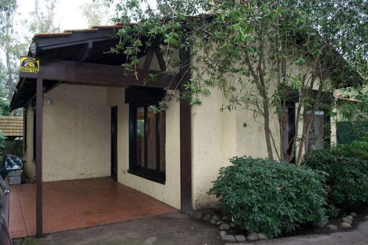 2 bedrooms House in Mar del Plata, Argentina No. 65605