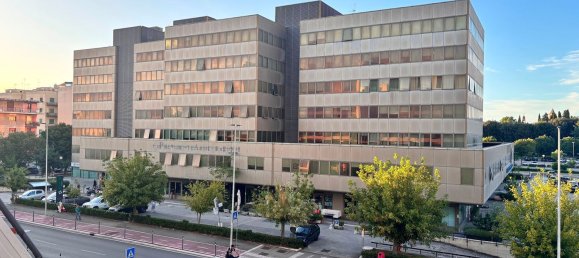 55m² Office in Arezzo, Italy No. 348448 8