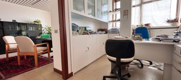 55m² Office in Arezzo, Italy No. 348448 5