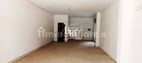 1 room Commercial property in Montalto Uffugo, Italy No. 339934 9